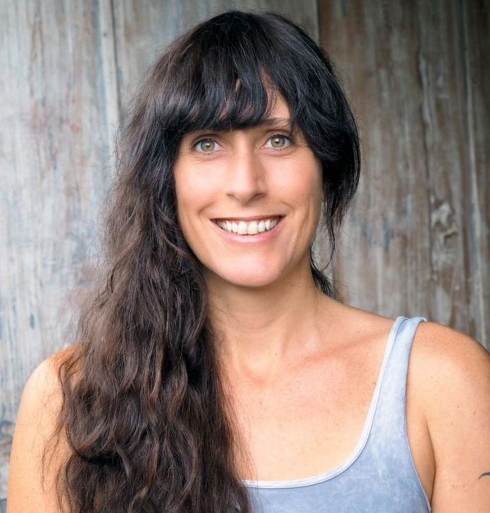 On and Off Your Mat Yoga Podcast with Erika Belanger | Business Strategies for Yoga Teachers, with Gwendoline Ferreira